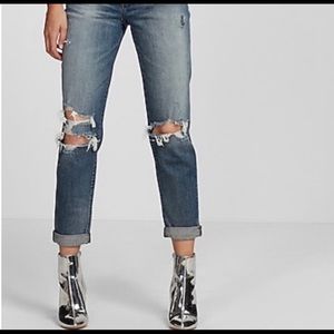 Express girlfriend high rise